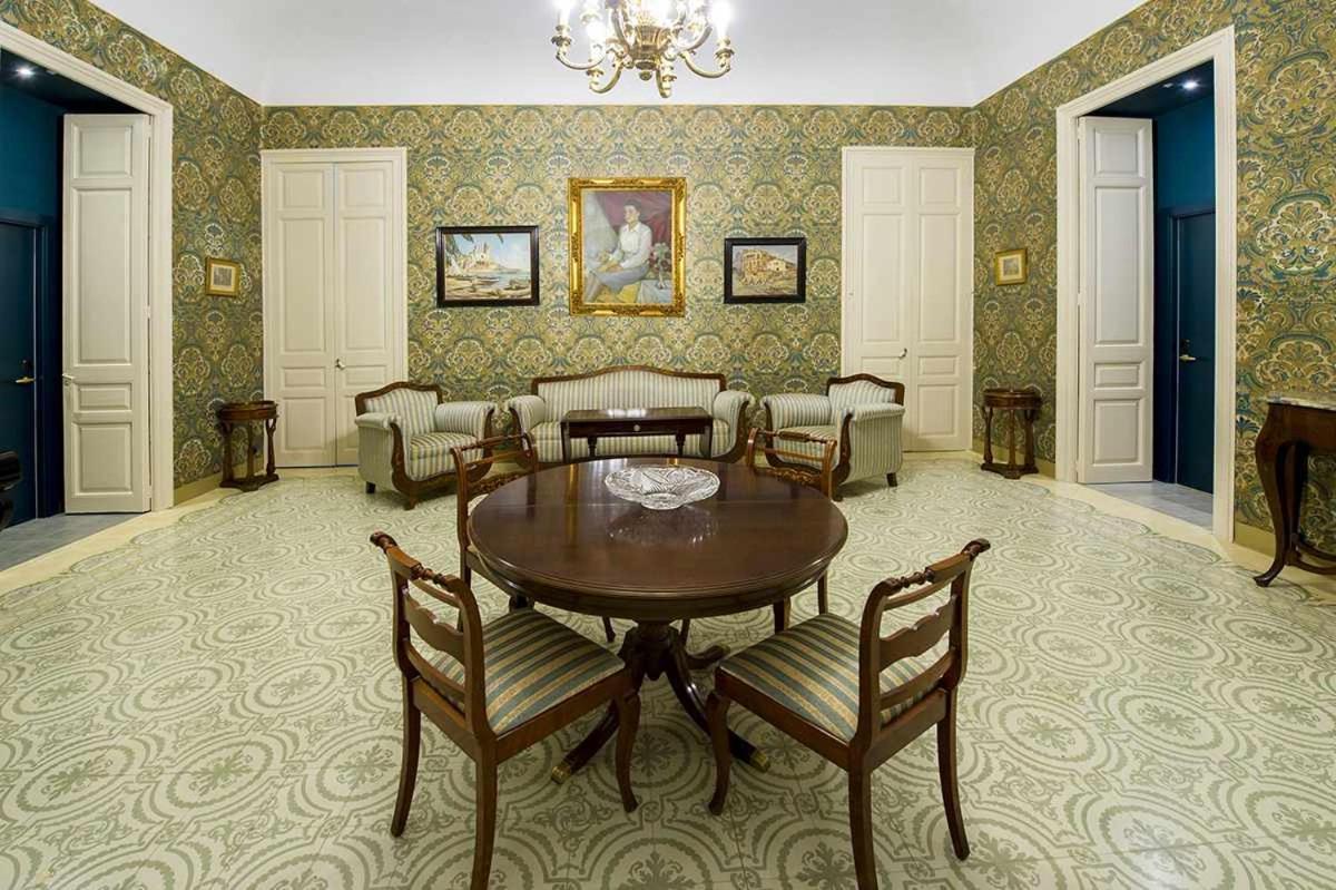 Bolet Casa Modernista Bed & Breakfast Castellvi de la Marca Bagian luar foto