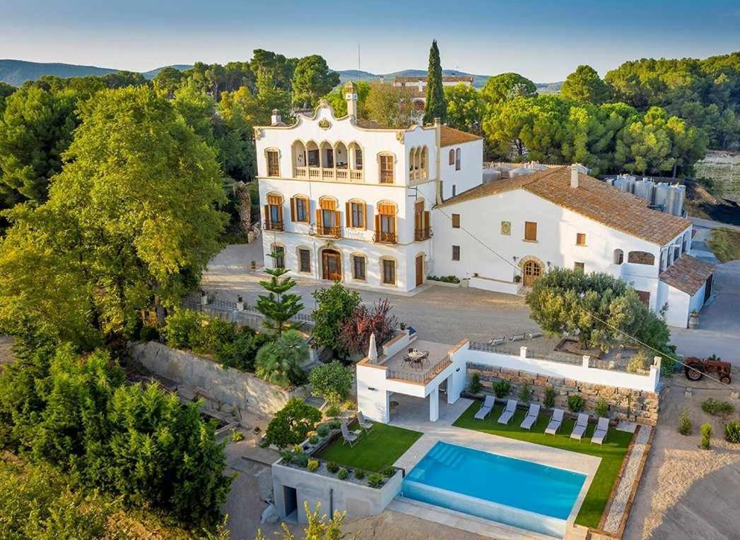 Bolet Casa Modernista Bed & Breakfast Castellvi de la Marca Ruang foto