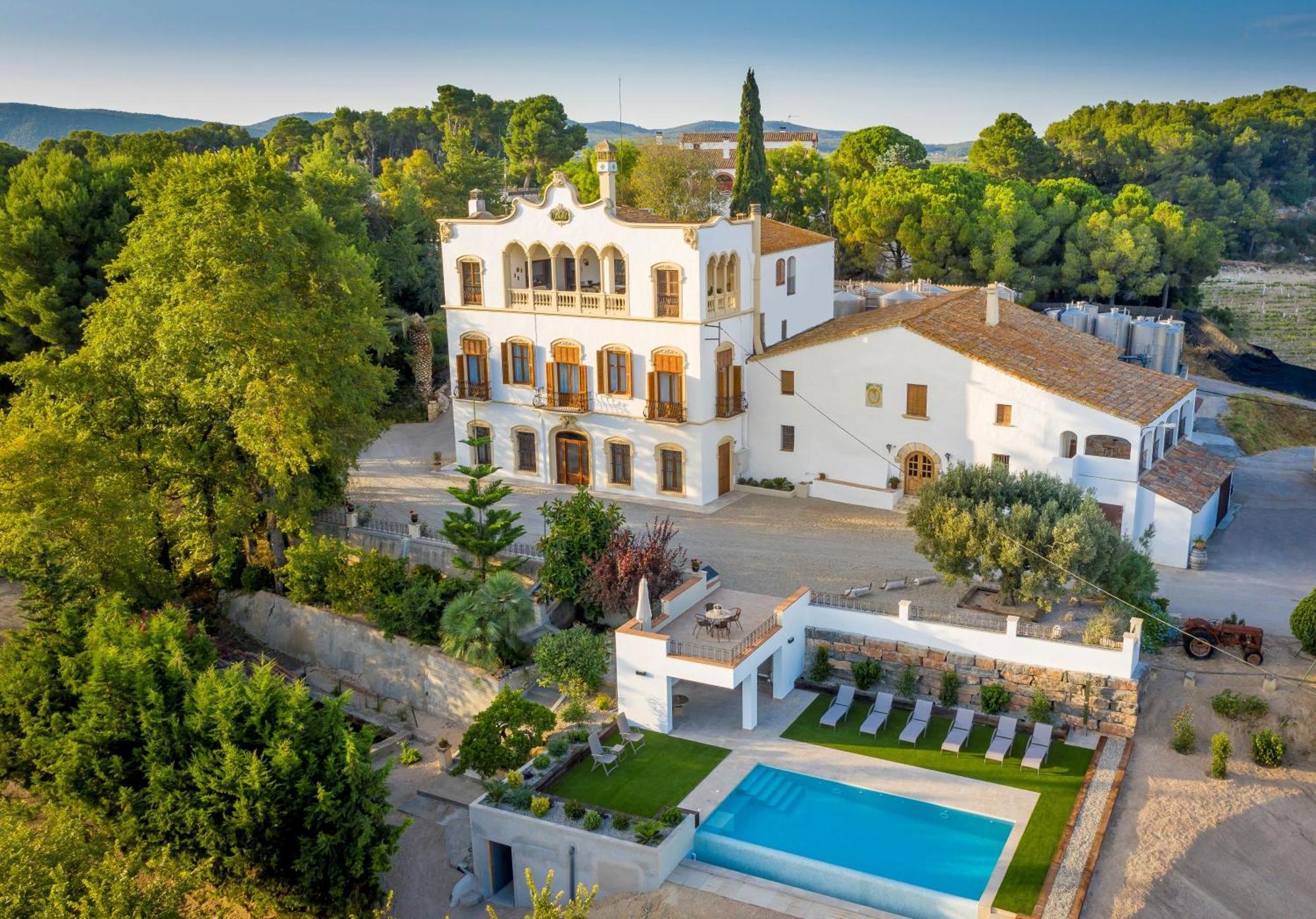 Bolet Casa Modernista Bed & Breakfast Castellvi de la Marca Bagian luar foto