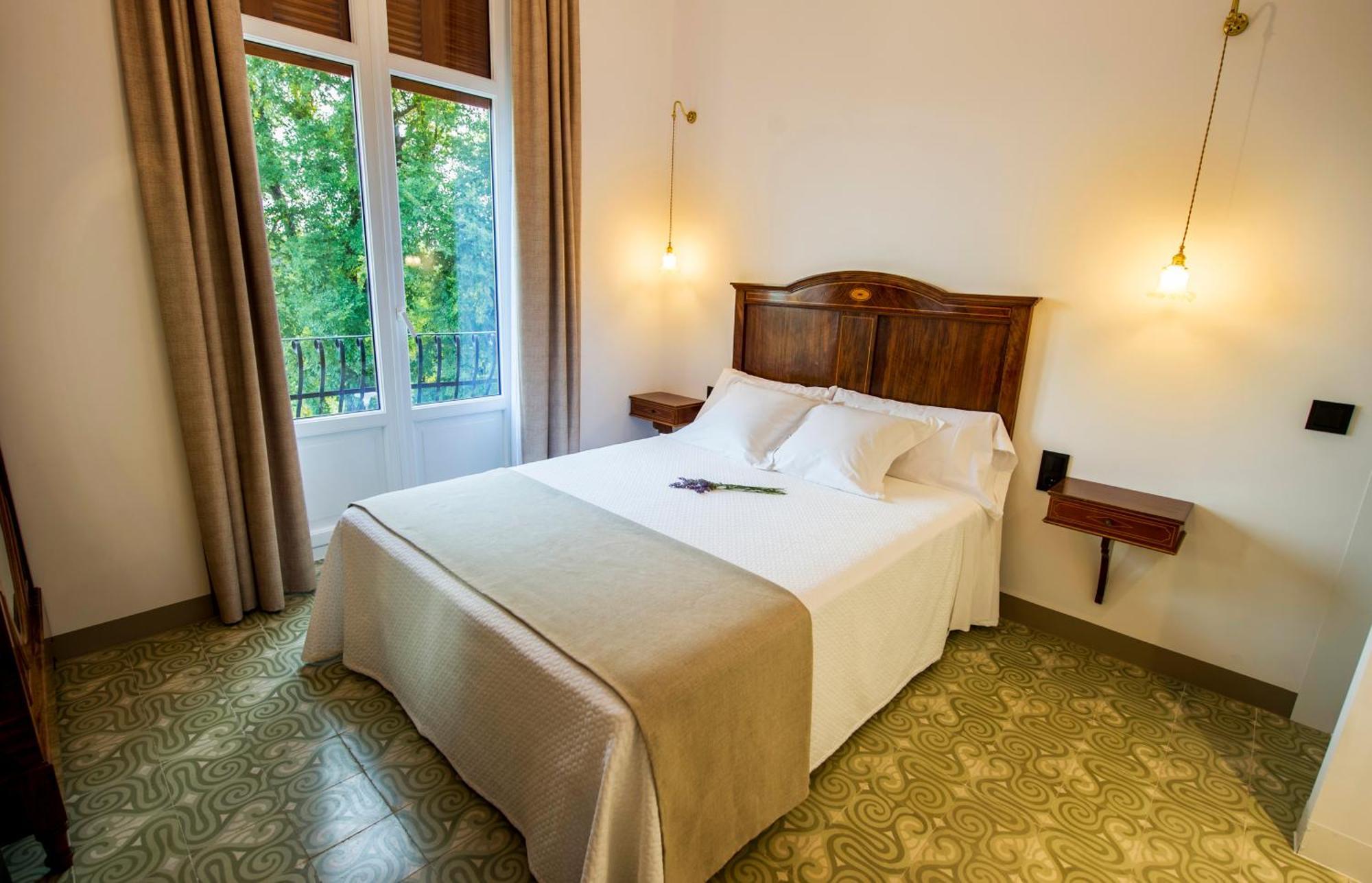 Bolet Casa Modernista Bed & Breakfast Castellvi de la Marca Bagian luar foto
