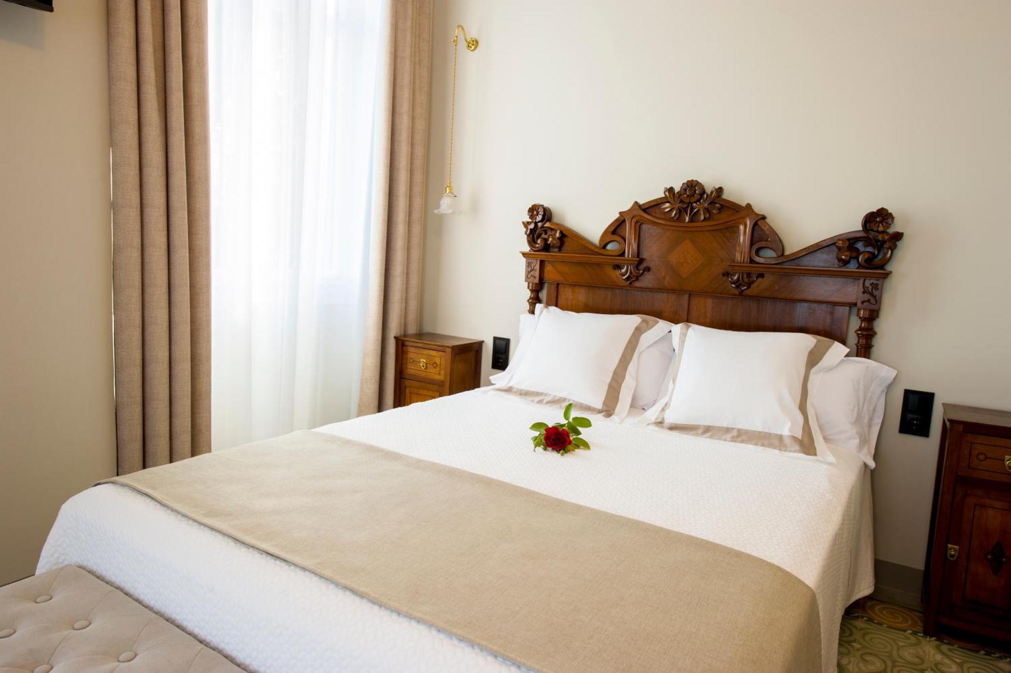 Bolet Casa Modernista Bed & Breakfast Castellvi de la Marca Bagian luar foto