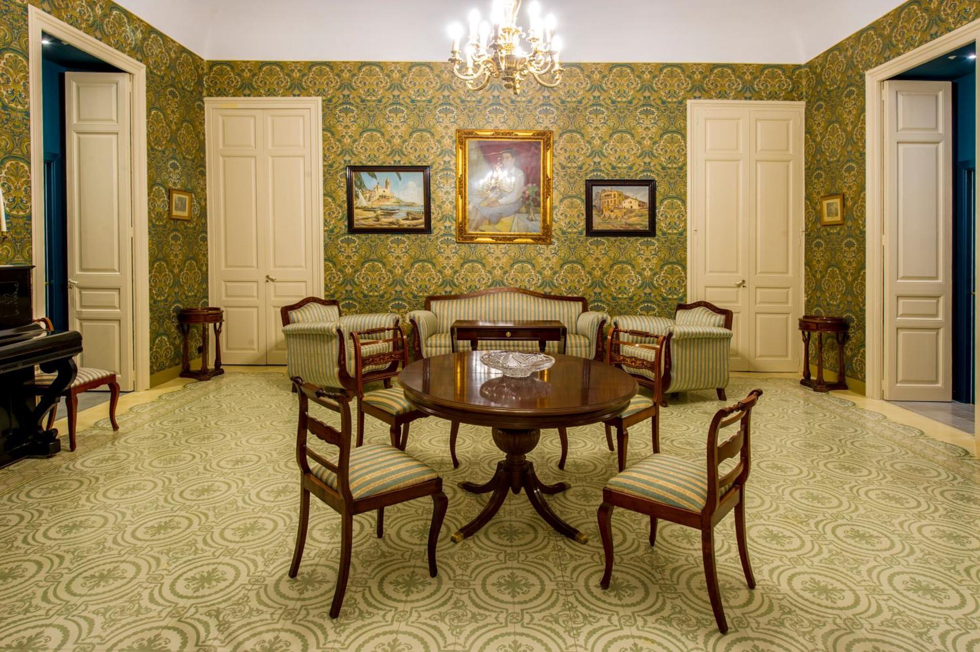 Bolet Casa Modernista Bed & Breakfast Castellvi de la Marca Bagian luar foto